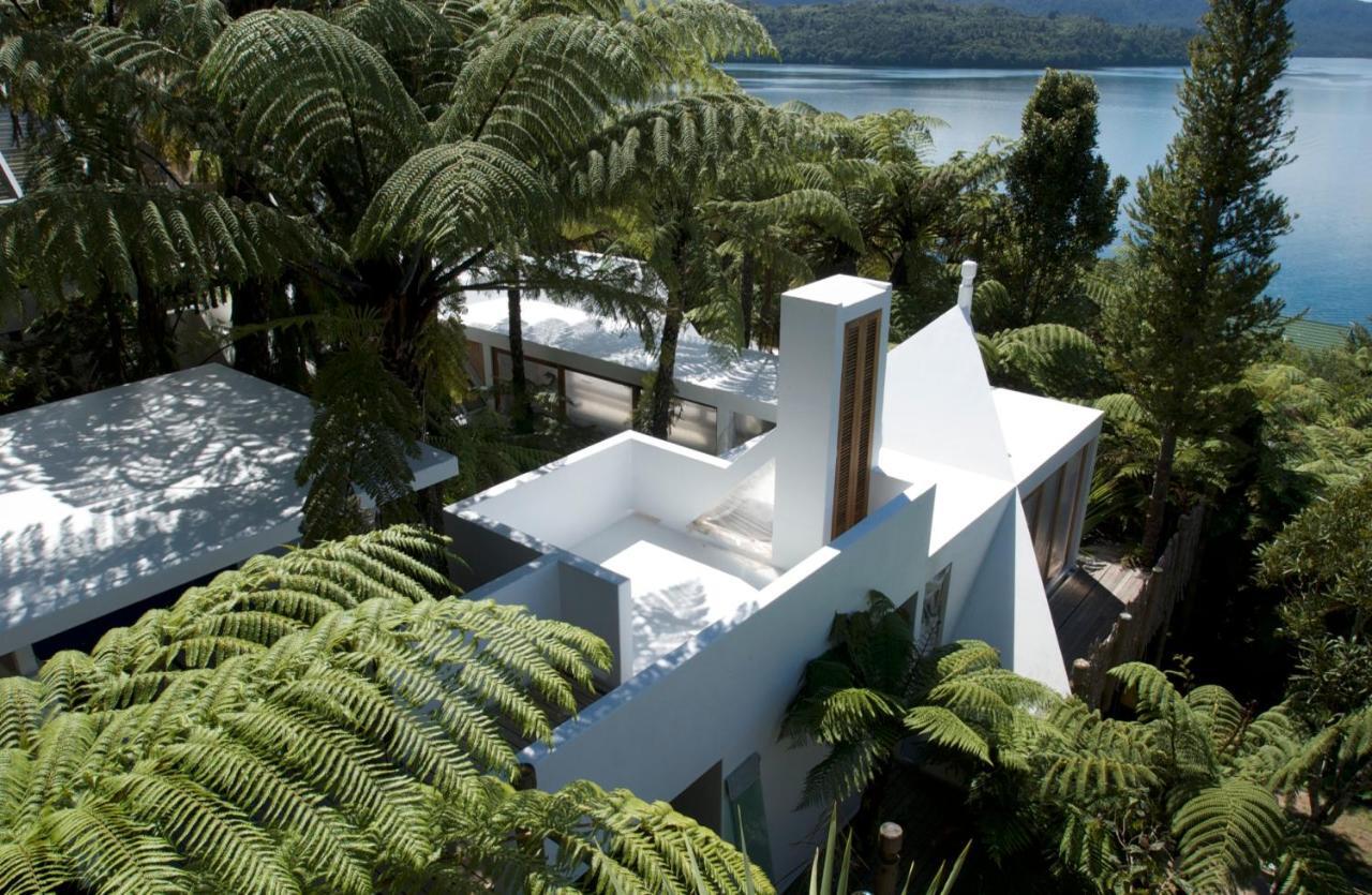 Hotel Te Whare -Lake Tarawera Tree-Top Nest Exterior foto